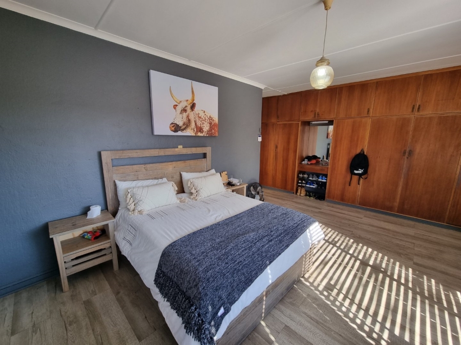 To Let 4 Bedroom Property for Rent in Panorama Free State